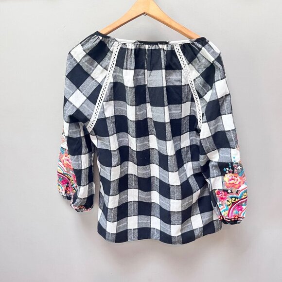 Savanna Jane M Women's Black & White Plaid Embroidered Floral Boho Top - Picture 6 of 7